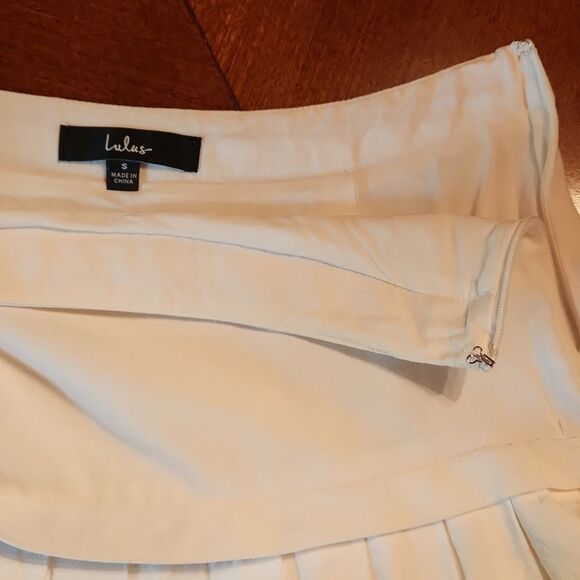 Lulus Truly Flirtatious Linen Pleated High-Rise Mini Skirt, Small, Ivory - Picture 8 of 10